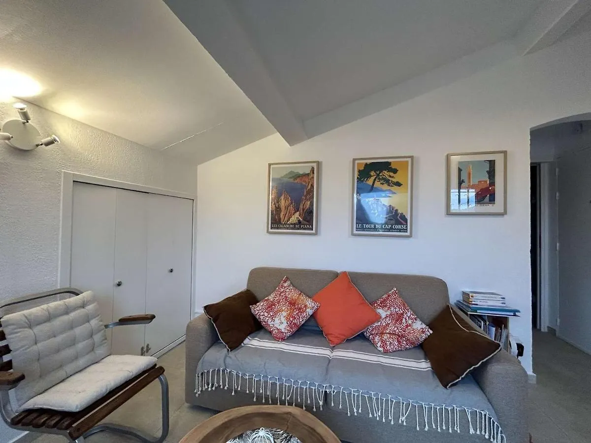 Sainte-Maxime: Appart T2 Lumineux, 3-4 Pers, Parking Privatif - Fr-1-226-530 Apartment